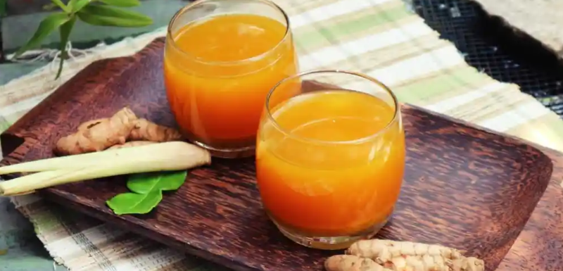 Beberapa Obat Tradisional Asam Lambung Yang Paling Ampuh - Seduh air kunyit merupakan salah satu pengobatan tradisional paling ampuh untuk mengatasi asam lambung naik, sedangkan